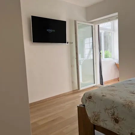 Al Vicolo Intra